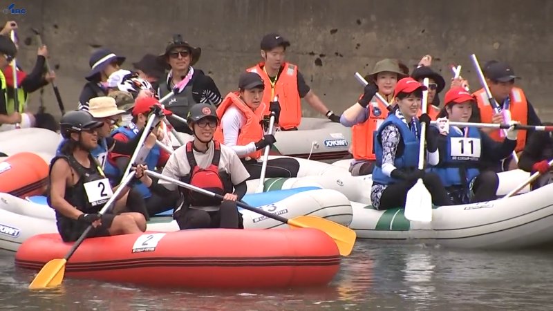 ゴムボート川下り大会